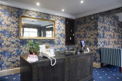 The George Hotel in วอลลิ้งฟอร์ด