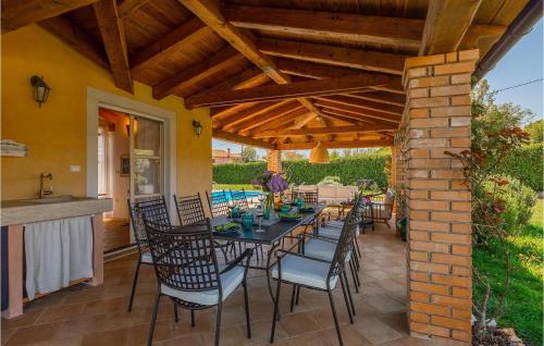 Viesnīcas āriene, Villa Lavanda Savicenta in Rojņici