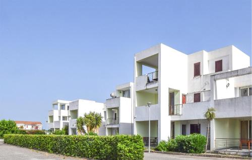 Nice Apartment In Isca Marina With House Sea View in Badolato