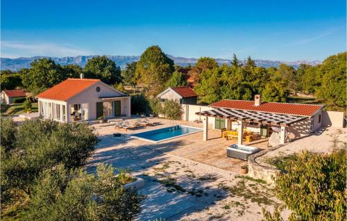 Peldbaseins, Villa Oliveto Smilcic in Smilcic