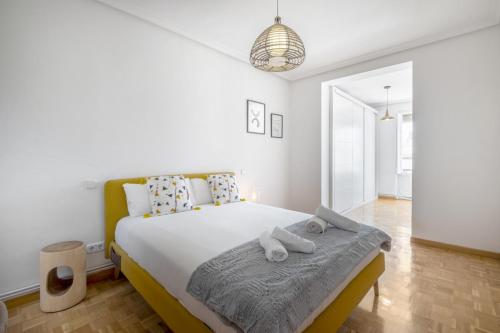 4 bedrooms 2 bathrooms furnished - Salamanca - bright - MintyStay, Madrid (foto 6)