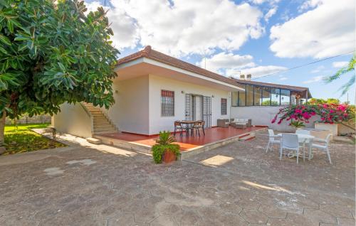  Amazing Home In Torre Specchia Ruggeri in Torre Specchia Ruggeri