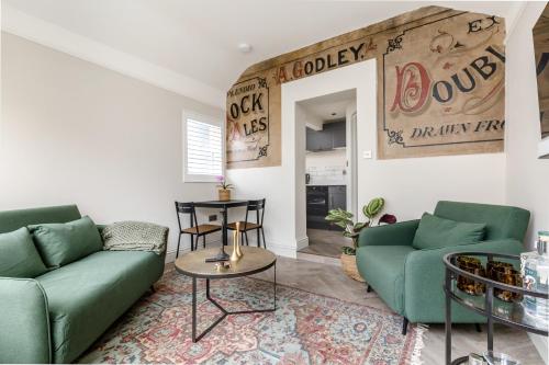 Facilities, Oak Rooms, Historic Charm and Luxury in Hurstpierpoint High Street in Hurstpierpoint and Sayers Common