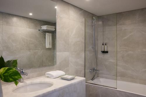 President Hotel - image 12