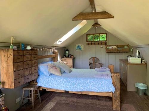Dragonfly Lodge in Grindale
