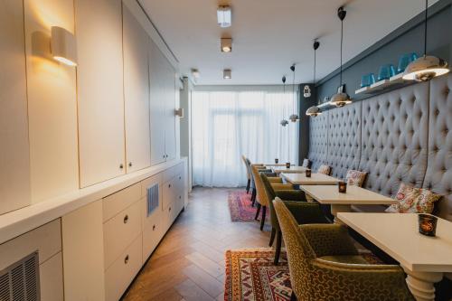 Hotel Jl No76 - image 2