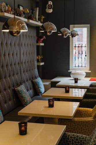 Hotel JL No76 - image 8