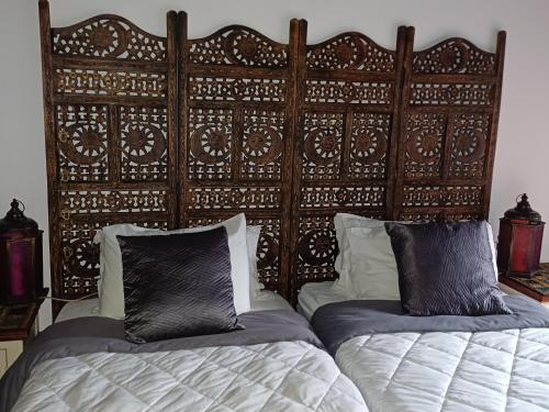 1 queen bed