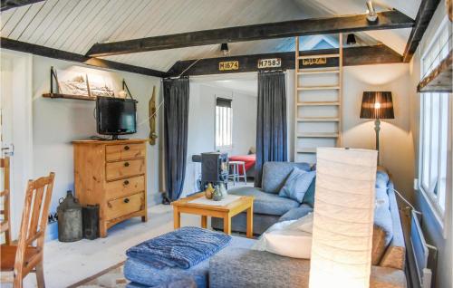 Pet Friendly Home In Beddingestrand in Beddingestrand