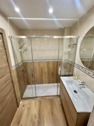 Apartamento de dos dormitorios en Plaza Nueva, Granada (fotografie 5)