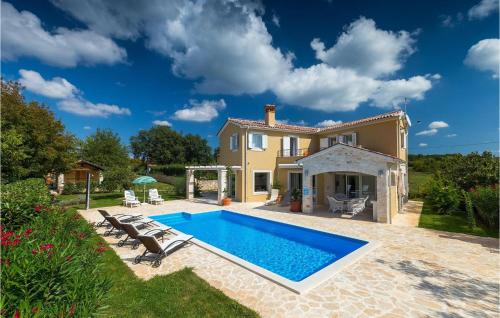 Villa Larisa – khách sạn tại Vosteni
