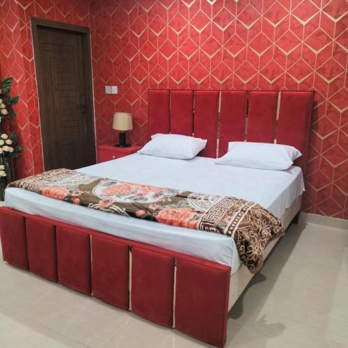 Small space, big possibilities! Rent this studio and embrace simple living in ราฟีบล็อก
