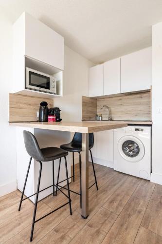 Studio Le Dolce Vita - Fréjus Plage - Tout à pied (Studio Le Dolce Vita - Frejus Plage - Tout a pied) in Frejus