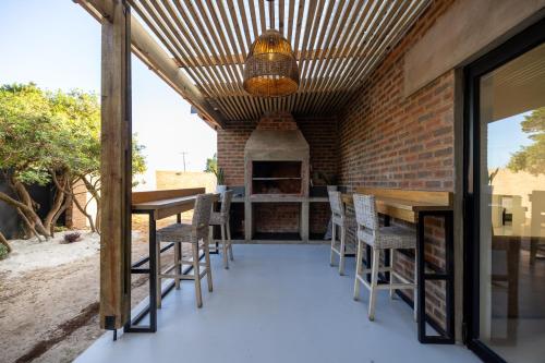 Juaqies Island Juaqies Island