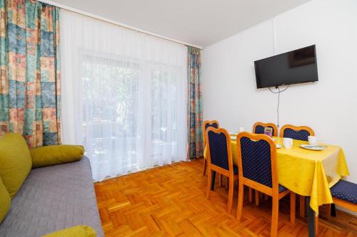 Apartments Pinty - image 4