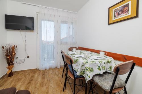 Apartments Pinty - image 2