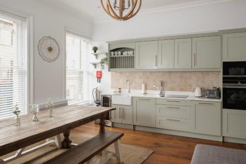 Argyle - Stunning 5 bed Luxury Home - Pulteney Bridge, Bath, Bath