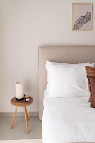 Awesome 2BR Apartment in Katechaki by UPSTREET - image 10
