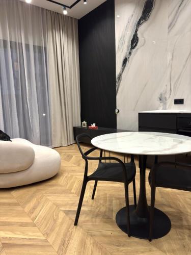 Impact Cozy Flat with Zen Gardenact, Varšava