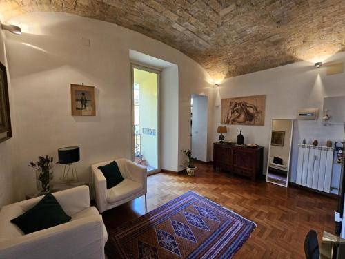 Be Your Home - Spritz Apartment 1