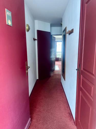 Évasion Alpine Vue Panoramique, WiFI et Garage Évasion Alpine Vue Panoramique, WiFI et Garage