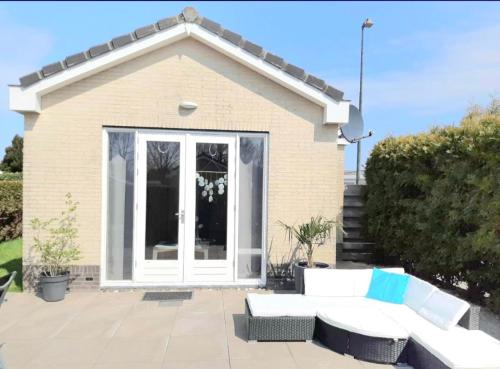  Huisje Finn, met grote tuin en veel privacy in Dirkshorn