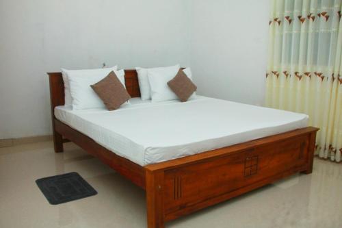 Three-Bedroom Apartment image 6