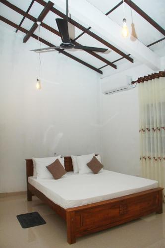 Three-Bedroom Apartment image 2