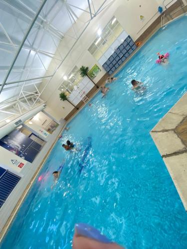 Apartment with Access to Pool Spa & Soft play, Ilfracombe (foto 8)