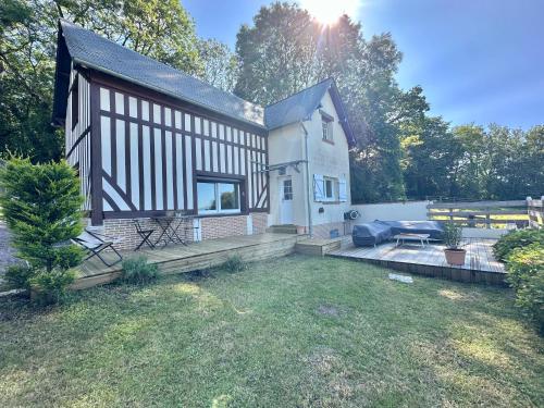 La petite maison dans la vallée d Auge gîte à louer Saint-Pierre-Azif