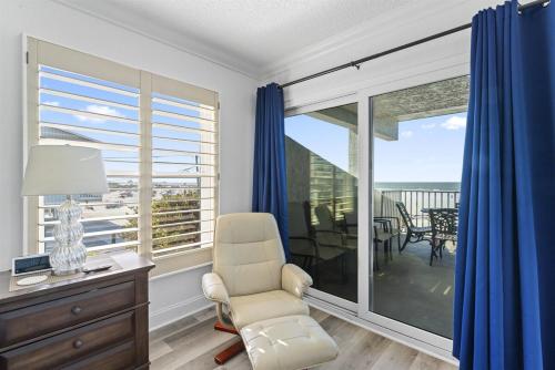 Beachfront 3-Bed I Location! Stunning Sunsets, Clearwater Beach (photo 10)