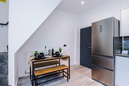 Beautiful Home In Bolton in Bolton