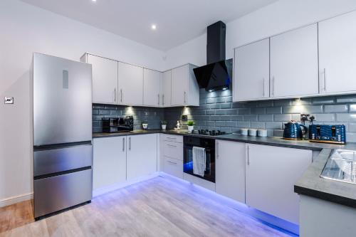 Beautiful Home In Bolton in Bolton