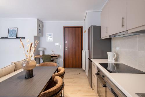 Beloved 1BR Apartment in Ampelokipoi by UPSTREET - image 5