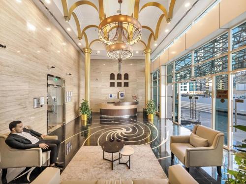 Luxury 3BR with Stunning Full Marina View in Dubai Dubai