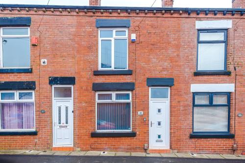Exterior view, Beautiful Home In Bolton in Bolton