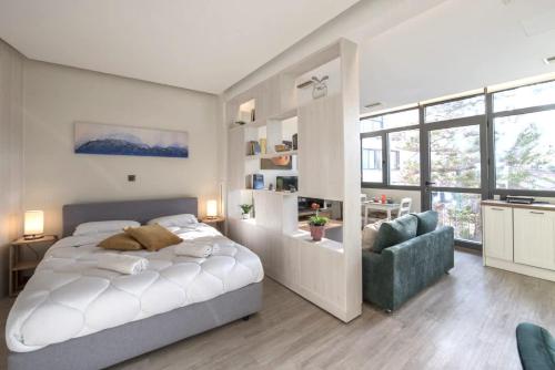 Apartment image 10