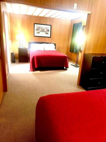 Big Red Inn