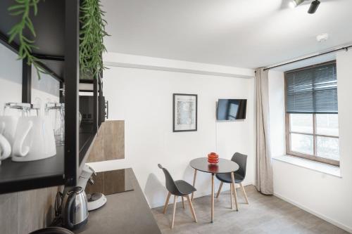 Fasiliteter, Boardinghaus Grünefeld W1 - Schöne Serviced Apartments - Küche - Smart TV - P - Rainshower (Boardinghaus Grunefeld W1 - Schone Serviced Apartments - Kuche - Smart TV - P - Rainshower) in Mettingen