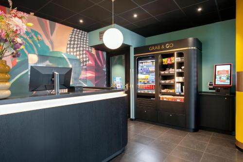 Thon Hotel Rotterdam City Centre - image 4