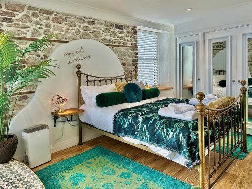 Seafront Cottage - Beach Access - Pet Friendly, Plymouth (foto 8)