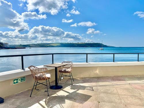 Seafront Cottage - Beach Access - Pet Friendly, Plymouth (foto 6)
