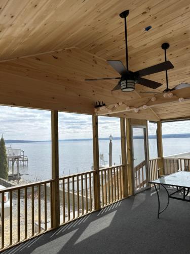 View, Sunset Paradise Cottage in Aurora