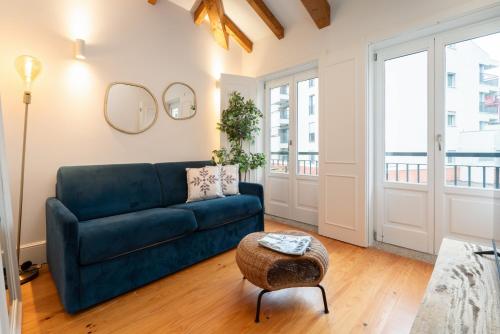 HostWise - Stylish Retreat in Porto's Heart, Porto