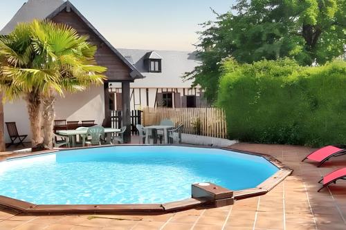 Villa charmante dans les vergers de Normandie avec piscine privée. gîte à louer Saint-Aubin-des-Hayes