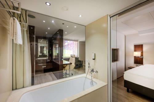 room detail thumbnail 0