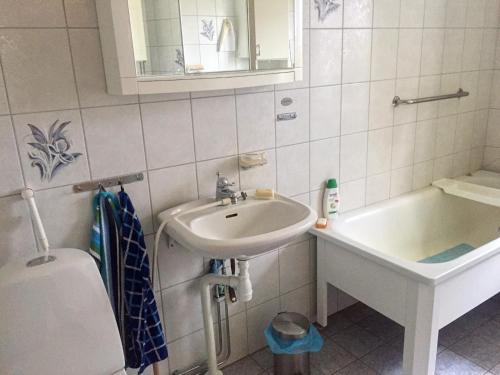 Vannas istaba, Mormorslyckan in Immeln