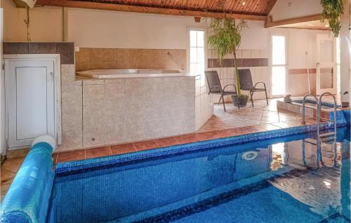 Swimming pool, Amazing Home In Kopingsvik With Sauna in Kopingsvik