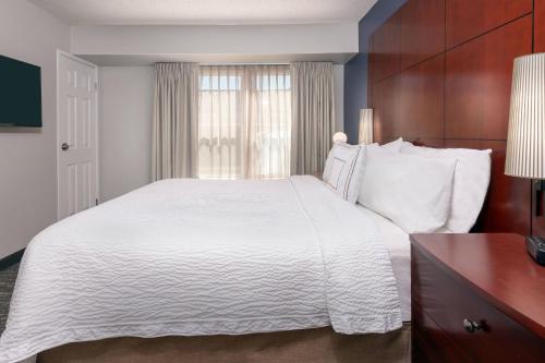 Residence Inn Mobile - image 9