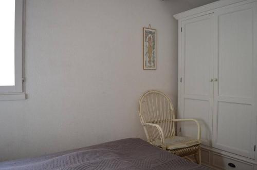 Two-Bedroom House image 9